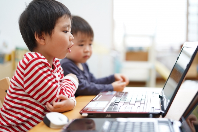 運動不足が授業の集中力を下げる？子どもの学びに効く習慣とは